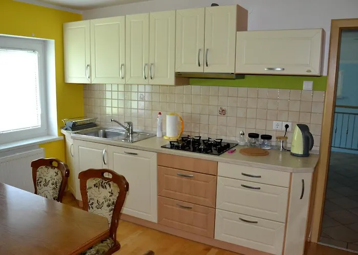 Apartma Ob Potoku