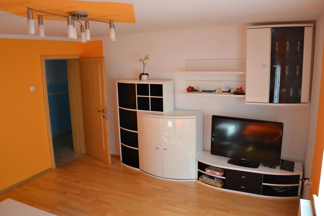 Apartma Ob Potoku Luce
